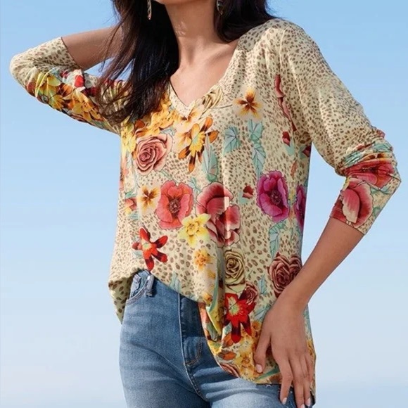 Johnny Was Tops - Johnny‎ Was Hera Floral Print V-Neck Swing Tee Blouse Top Bohemian XL Animal